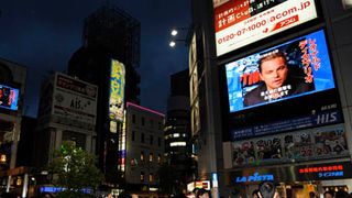 7月7日夜7時7分、映画史上最大規模の映像ジャックが発生!