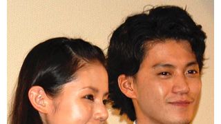 7割が下ネタ？ほろ酔いの小栗旬が初監督作品を控えめアピール