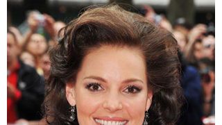 キャサリン・ハイグル、子どものために電子タバコで禁煙を目指す!?