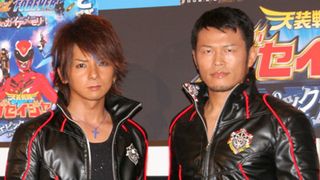 仮面ライダーもいよいよ3Dに!「彩さんの胸が一番飛び出てビックリ!」とソフィア松岡充も太鼓判!?