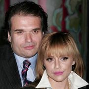 故ブリタニー・マーフィさんと夫の死因にカビが関係?