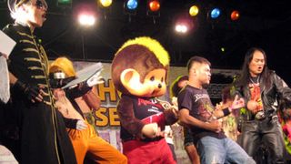 あのモンチッチがエアギター日本大会決勝でまさかの準優勝!キャラクター界では歴代1位!