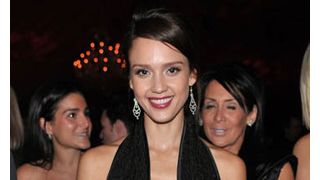 ジェシカ・アルバ、キャッシュ・ウォーレンを一目見たときから結婚すると確信