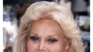 重体のザ・ザ・ガボール、病床に牧師を呼んで心の準備か