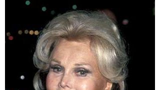 パリス・ヒルトンの大叔母、ハンガリーの大女優ザ・ザ・ガボールが重体