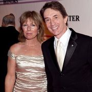 「ダメージ」のマーティン・ショートの妻が急死