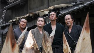 喫煙者限定!三池崇史プレゼンツ!お酒とタバコを楽しみながらの映画『十三人の刺客』上映会開催
