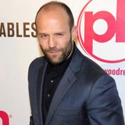 ジェイソン・ステイサム、恋人ロージー・ハンティントン・ホワイトレイと豪華ホテル暮らし