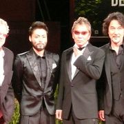 山田孝之も涙!『十三人の刺客』に拍手鳴りやまず主催者が静止!