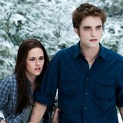 吸血鬼と女子高生の禁断の愛は新たなステージへ!映画『エクリプス/トワイライト・サーガ』、とうとう予告編解禁!