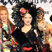 仲里依紗、ド迫力セクシー着物で「泣きそうなくらい緊張」!「七人の侍」ついにお披露目!