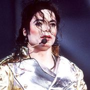 マイケル・ジャクソンさんのサイン入りバスケットボール、約2,000万円の高額落札