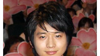 向井理、新CMは「なんというか、マトリックス？」その出来に満足！