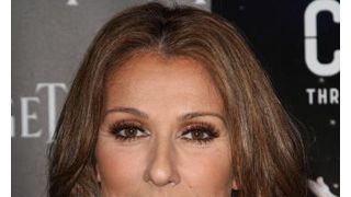セリーヌ・ディオン、帝王切開で双子を早めに出産予定との報道を否定