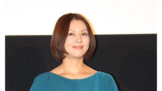 小泉今日子、台風で大荒れの初日に「わたしだったら家から出ない」と率直発言で笑わせる!