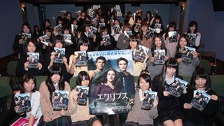 イマドキ女子高生の意外な実態が判明！9割が「結婚するまで清い交際希望です!」