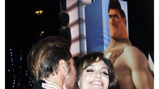 ブラピとアンジー、ラ～ブラブ過ぎる抱擁ショットでファン魅了！『メガマインド』パリプレミアで相変わらずのアツアツぶり！