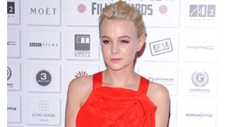 『ウォール・ストリート』のキャリー・マリガン、セックスシンボルはイヤ！