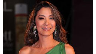 スーチーさんを演じるのは、ボンドガール経験者、ミシェル・ヨー！監督はリュック・ベッソン？