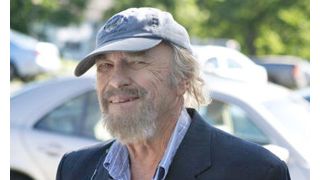 あきれた79歳！5年で3回逮捕され有罪！リップ・トーン、不法で銃所持&侵入&器物損壊