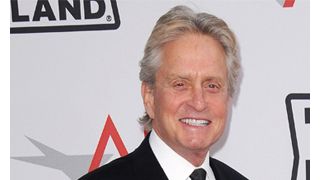 がん治療を終えたマイケル・ダグラス、ゴールデン・グローブ賞授賞式に出席予定