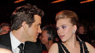 スカーレット・ヨハンソン夫妻が正式に離婚を申請!お互い慰謝料はナシ!