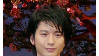 向井理、大ブレイクした1年に戸惑い隠せず？「順応しきれない自分もいました」