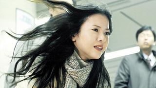 『GANTZ』、二宮&松ケン転送シーンは都内史上初!?りんかい線大井町駅で線路上に降りての撮影に!