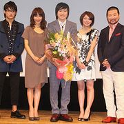 高岡蒼甫、舞台あいさつから突然失踪!?出産間際の香椎由宇からは幸せいっぱいなメッセージ!!
