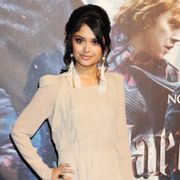 「ハリポタ」インド系美少女が兄から暴行を3 時間も!兄は6か月の禁固刑