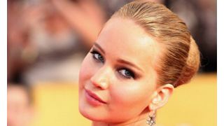 アカデミー賞主演女優賞ノミネートのジェニファー・ローレンス、『シングルマン』のニコラス・ホルトと交際！