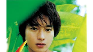 向井理をアート＆セクシーに四季と共に堪能！蜷川実花が撮り下ろした究極のコラボレーション！