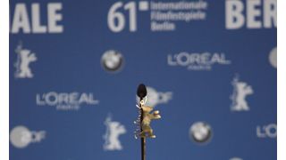 反体制派として禁固6年、審査員に選出されるもベルリン入りできず…パナヒ監督