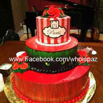 パリス・ヒルトンの盗難にあった16万円の誕生ケーキ、犯人は堂々Facebookに写真を掲載！