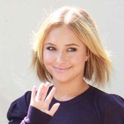 殺人犯を演じるヘイデン・パネッティーアのテレビ映画 被害者の家族からの抗議で殺人シーンがカット