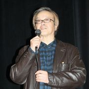 大森一樹監督「スターの出ていない映画を作りたかった」に劇団スーパーエキセントリックシアターメンバーは苦笑!?