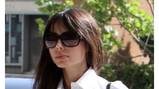 メル・ギブソンが司法取引を即座に発表したことでオクサナ側が憤慨