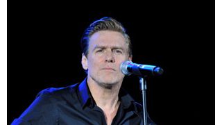 ブライアン・アダムス、20世紀最大のチャリティ、ライブエイドを今度は日本で「日本はすべてのロッカーによくしてくれた国」