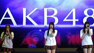 AKB48も駆け付けたジャッキー・チェン主催のチャリティーイベント 3時間で約2億6,000万円を集める