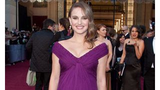 ナタリー・ポートマン　赤ちゃんが生まれるまでは子ども用品などの準備はおあずけ