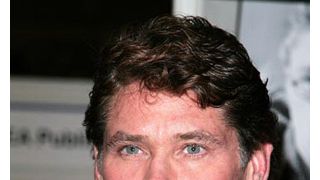 「ナイトライダー」のデヴィッド・ハッセルホフ　27歳年下のモデルと交際