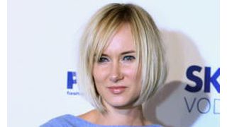 ロッド・スチュワートの娘が、ベニチオ・デル・トロとの赤ちゃんを妊娠!