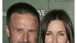コートニー・コックス、家族旅行中に復縁を求めて口説いてきた夫を拒否