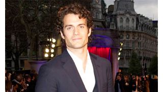 新『スーパーマン』クラーク・ケント役ヘンリー・カヴィル、婚約