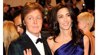 ポール・マッカートニー、婚約を発表！3度目の結婚へ！お相手は都市交通局の幹部51歳のナンシー・シェベルさん