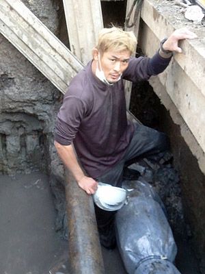 坂口憲二の兄・征夫、福島県小名浜での水道復興工事に従事　命懸けの工事で地域すべての水道管復活
