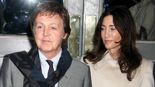 ポール・マッカートニー、婚約指輪は約5,200万円、カルティエの5カラットダイヤモンド　結婚式も行う予定