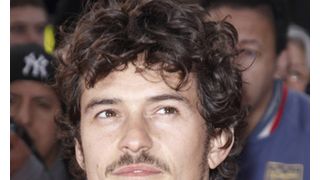 オーランド・ブルーム、妻の分娩中は、トイレに行かず、ビンに用足ししていた!?