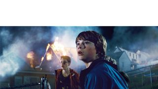 21世紀に『Ｅ.Ｔ.』の感動再び！スピルバーグ＆Ｊ・Ｊ・エイブラムスの『スーパーエイト』の極秘映像公開