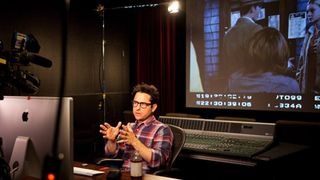 『グーニーズ』＋『未知との遭遇』＋『E.T.』＝『SUPER8/スーパーエイト』　J・J・エイブラムス監督、スピルバーグとの極秘プロジェクト語る